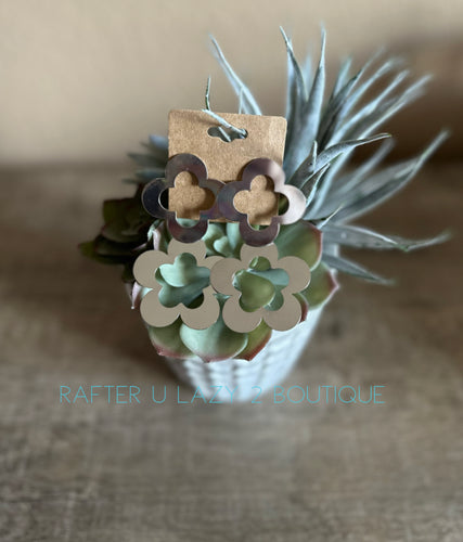 Lightweight Silver Flower Earrings